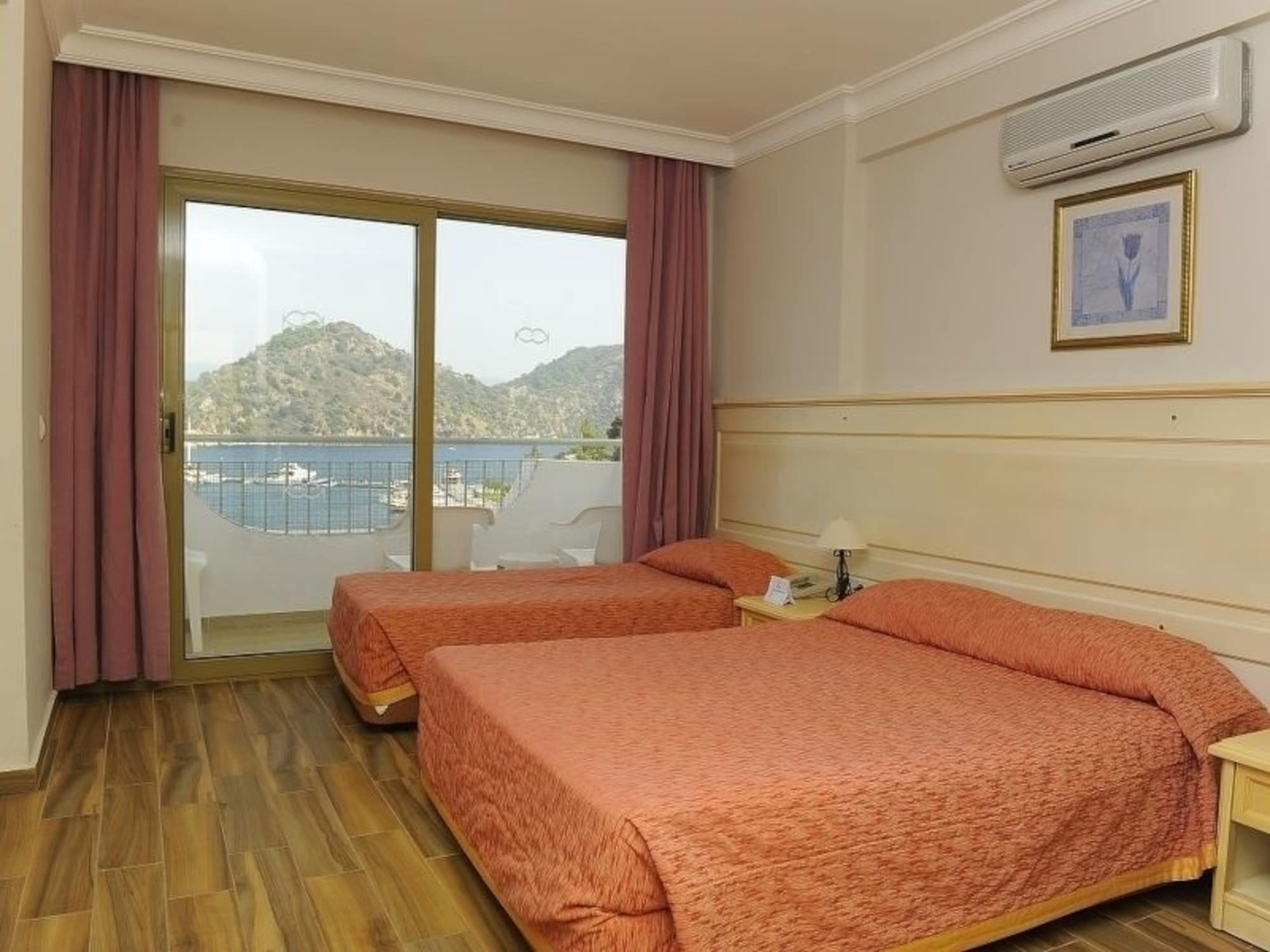 Marbas Hotel Marmaris Esterno foto